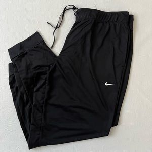 Nike Attack 7/8 Training Pants